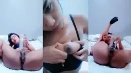 Caroline Colok Memek Pake Botol Kaca, Basah Kuyup, Makin Dalem Makin Enak