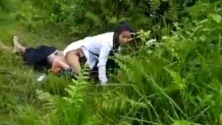 Catches A College Couple Fucking In An Indian Outdoor Sex