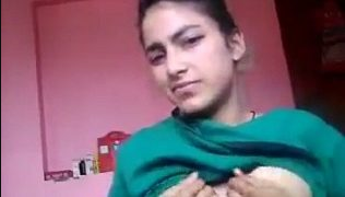 Video Mesum Desi Pacar Telanjang Solo Mms