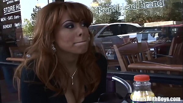 Sienna West, Milf Ebony Yang Menggoda, Dalam Kencan Panas Dan Aksi Ranjang Yang Tak Terlupakan