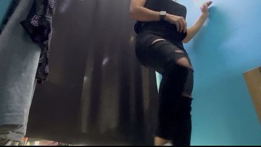 Ruang Ganti, Cewek Rusia Montok Dengan Toket Gede Dan Putingnya Keliatan, Ganti Baju.