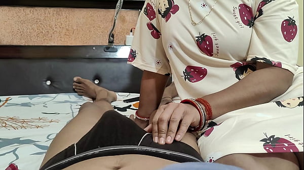 भारतीय जोड़े ने रात में किया गर्मागरम सेक्स, देसी हिंदी पोर्न