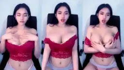 Toket Gede Lunna Bikin Ngaceng Mulu