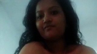 Video Bugil Wanita Malayali Seksi Telanjang Bulat