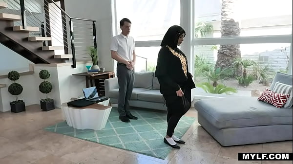 Arab Milf Ngidam Kontol Muda- Kylie Kingston