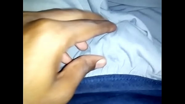 Ayesha Singh Yang Bikin Ngilu, Tubuhnya Bikin Mabuk Kepayang