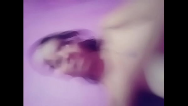 Wanita India, Paha Terbuka, Desahan Panas Menggoda Malam.