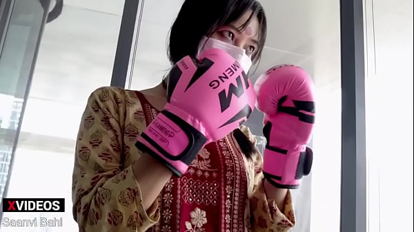 Gadis Petarung Ufc Desi Pukul Kayak Ahli, Bikin Greget Sampai Pengin