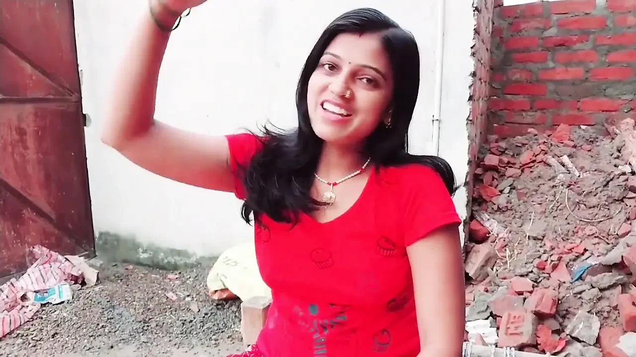 Pussy Sealed Ass” Komal’s Husband Is Very Sexy Wearing A Cleansing Jeans Top.