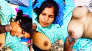 Ibu Montok Dan Selingkuhannya Main Peran Panas Di Video Bf Hindi