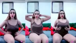 Icha Ayu Toge, Montok Semok, Pamer Tubuh Binal Bikin Ngaceng.