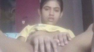 Memek Perawan Dan Lubang Pantat Cewek Abg India