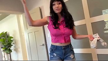 Ibu Tiri Cemburu Mainin Kamu Sambil Ngerayu ~ Si Kecil Nakal ~ Fantasi Rumah Tangga ~ Scott Stark