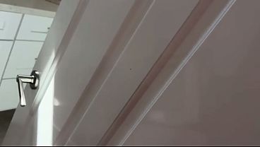 Ibu Tiri Montok Penuh Rahasia Dan Nafsu Terpendam ~ Lauren Phillips ~ Fantasi Rumah Tangga Panas ~ Scott Stark