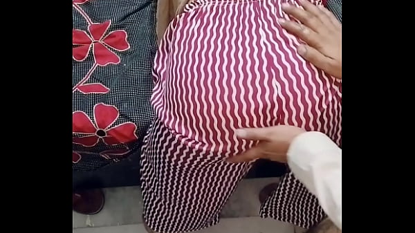 Priyanshisharma14 Lagi Bungkuk, Gue Ngentot Dari Belakang Pake Bahasa Hindi