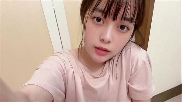 Ibu Lagi Tidur, Pas Mau Mandi Badan Bau Aib, Langsung Colmek Basah Sambil Pepek Digaruk-garuk.