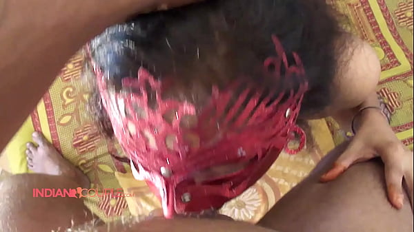 Pasangan Desi Lagi Horny Abis, Siap Digoyang