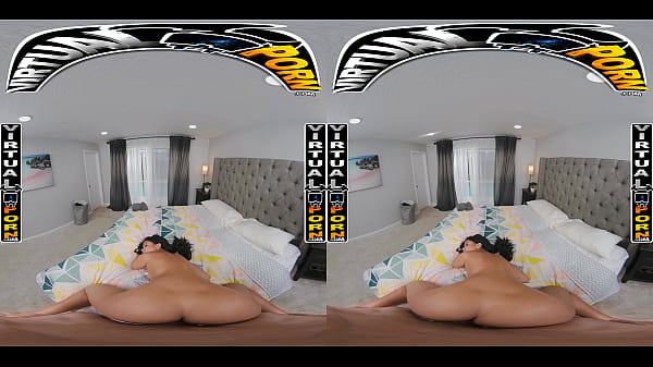 Virtual Porn – Kamu Lagi Mandi Doang, Eh Tiba-tiba Step-sis Ameena Green Ubah Jadi Nge-seks Panas Banget