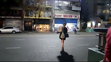 Di Tengah Pandemi Dan Gegeran Rock And Roll, Pas Karantina Ketat, Nyokap Temenku Pergi Ke Supermarket Dan Dapat Dua Jenis Siapa Aja Yang Siap Digilir