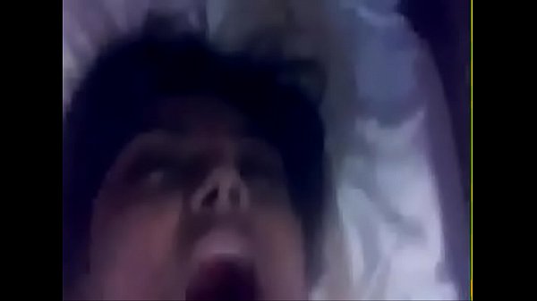 Desi Selfie Coli Buat Kakak, Nikmatin Sendiri