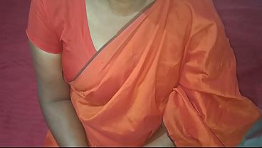 Wanita Asia Lagi Sibuk Mainin Diri Sendiri, Sendirian Di Kamar, Napas Mulai Berat