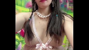 Gadis Manis Asia Siap Dimanjain, Bibir Merah Ngajak Nakal.