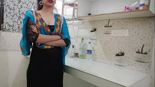Ghar Ki Party Mein Ex Boyfriend Ne Kitchen Mein Hi Jor Se Gaand Mari, Hindi Audio Mein Xxx Saarabhabhi6