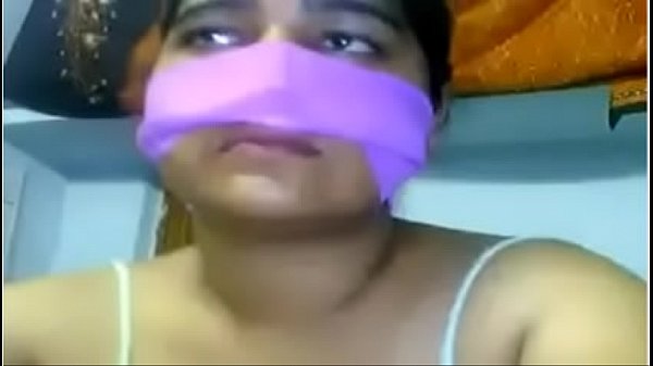 Desi Pacar Neha, Siap Digoyang Di Ranjang